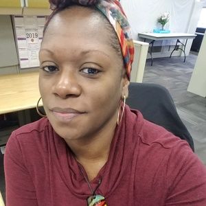 Meet your Posher, Toni